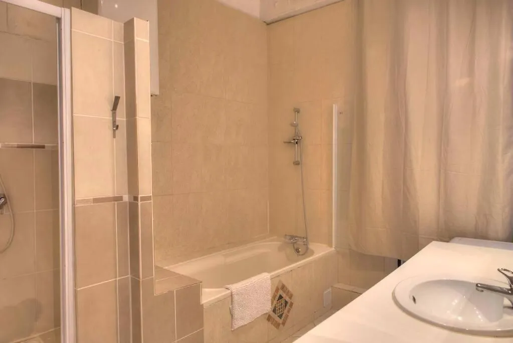 Tres Bel Appartement 6-8 Couchages Prado-Perier Marseille Apartment